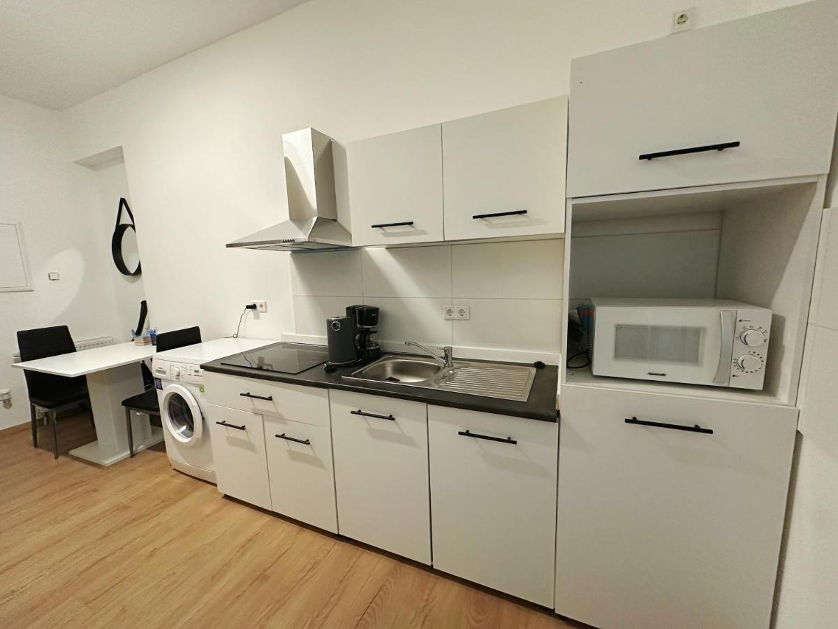 2 Schlafenzimmer Waschmaschine Eller Düsseldorf Exterior foto